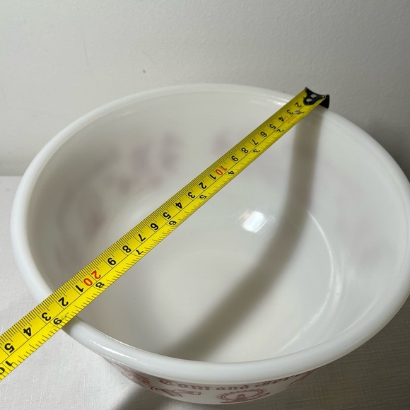 Tom and Jerry Hazel Atlas White & Red Milk Glass Bowl. Vintage - Picture 7 of 8